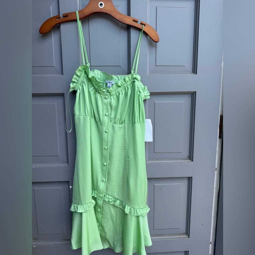 NWT Women’s‎ Bar lll sweetheart neck ruffled snap front dress, green size XS - Picture 5 of 7